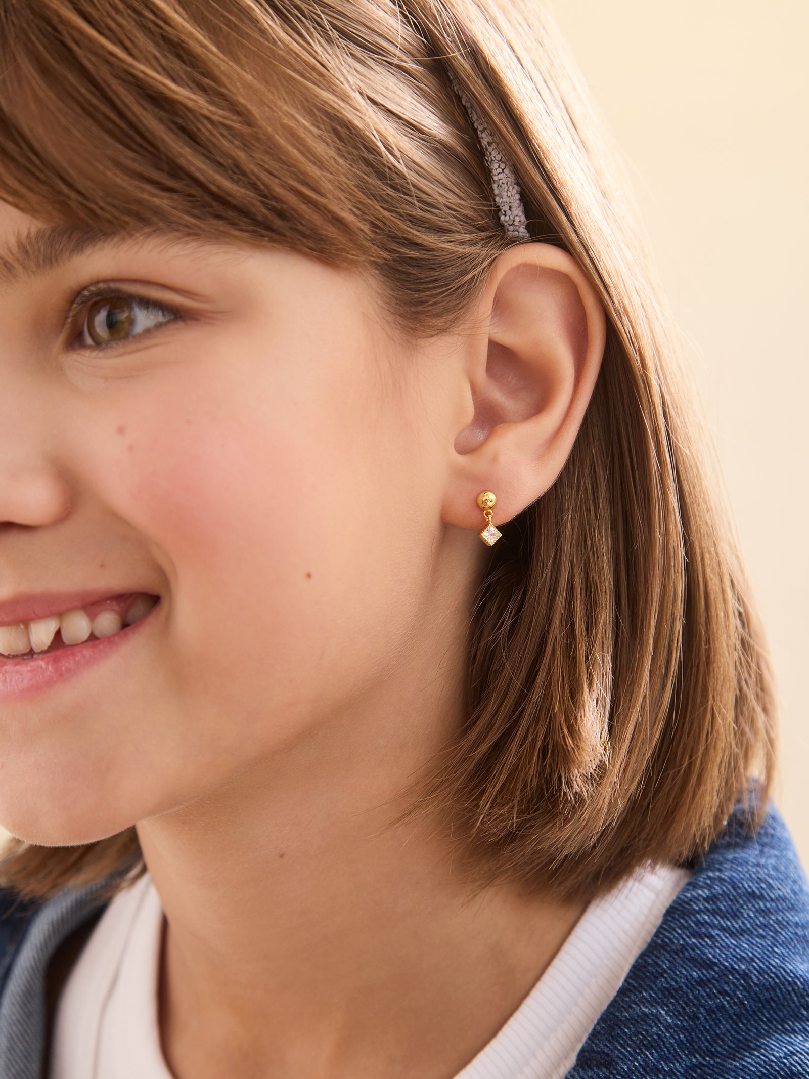 Jada 18K Gold Kids' Earrings - Gold/Pav?? - Image 2