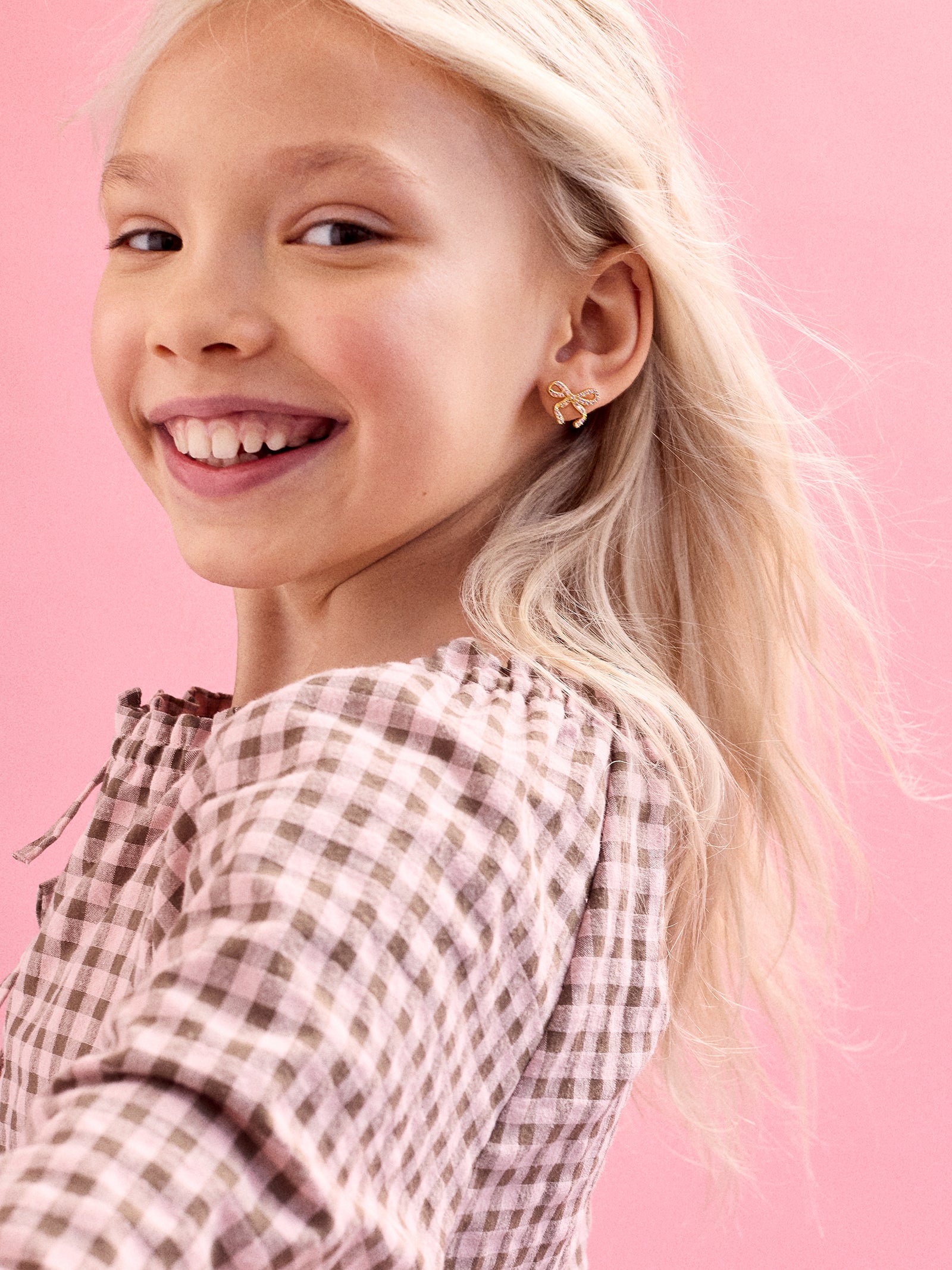 18K Gold Bow & Behold Kids' Earrings - Pav?? Bow - Image 2