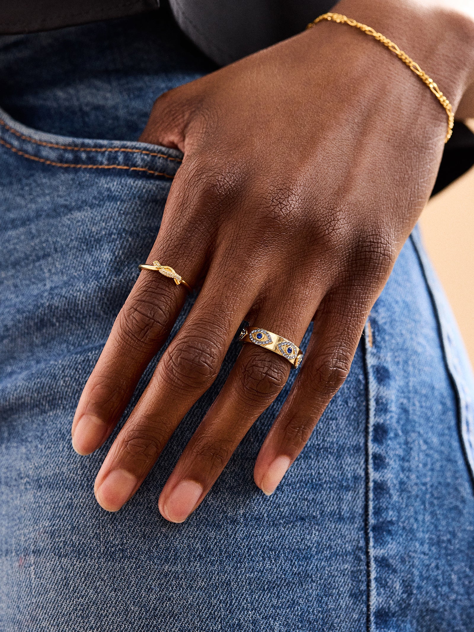18K Gold Kara Ring - Gold/Pav?? - Image 2
