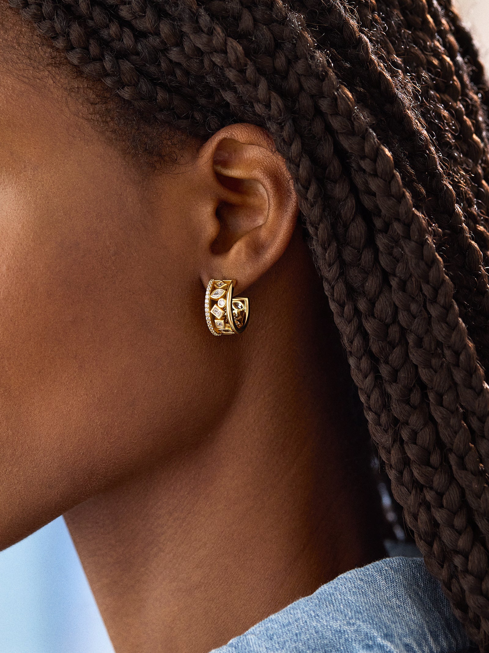 18K Gold Julia Earrings - Gold/Pav?? - Image 2
