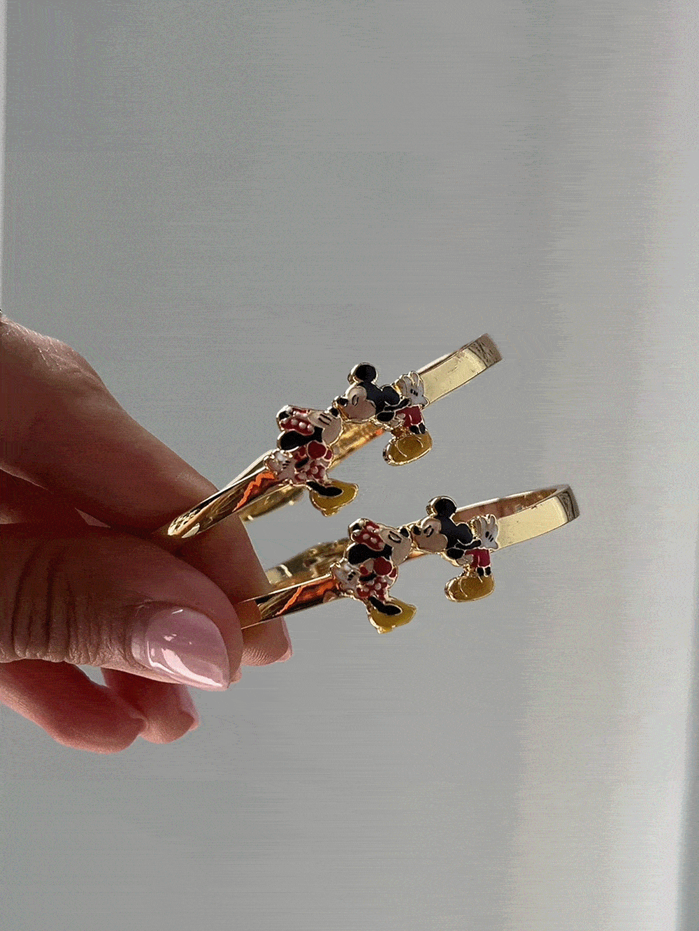 Disney Mickey & Minnie Mouse Kissing Cuff Bracelet - Mickey Mouse & Minnie Mouse - Image 2