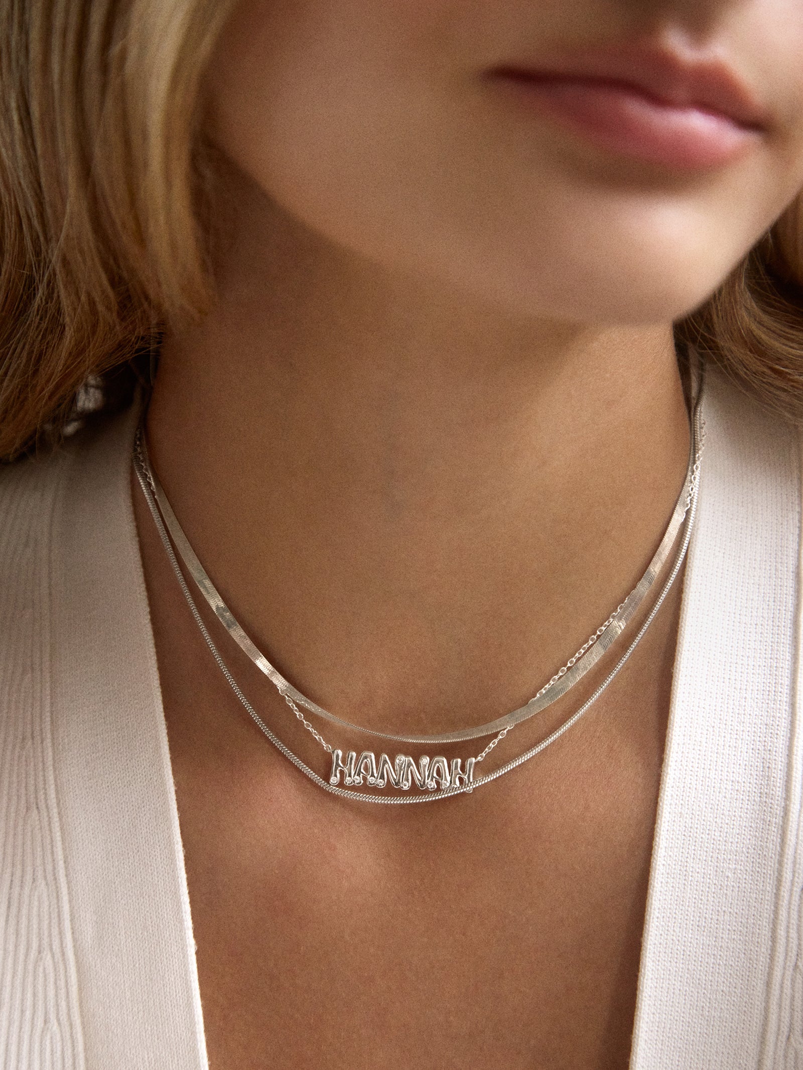 18K Gold Custom Nameplate Necklace - Bubble - Image 7