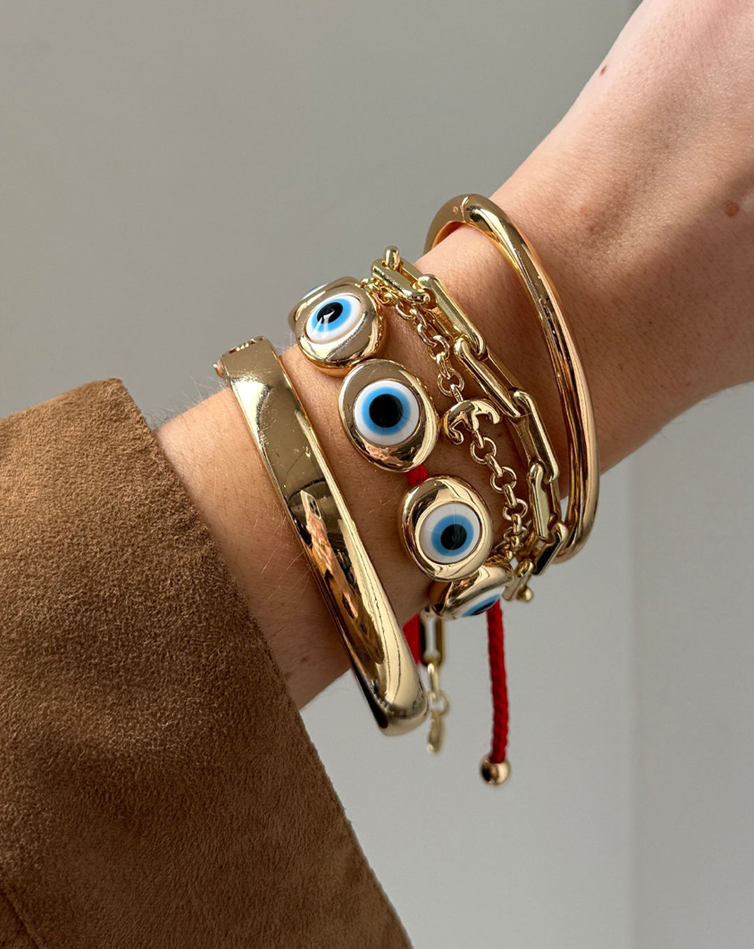 Eye to Eye Bracelet - Gold/Blue - Image 2